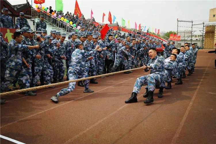 发令枪 迈向胜利｜决一死战，砥砺前行